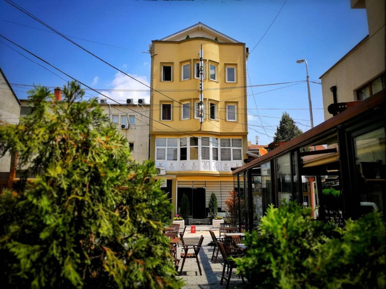 Hotel Kika Pristina Exterior photo